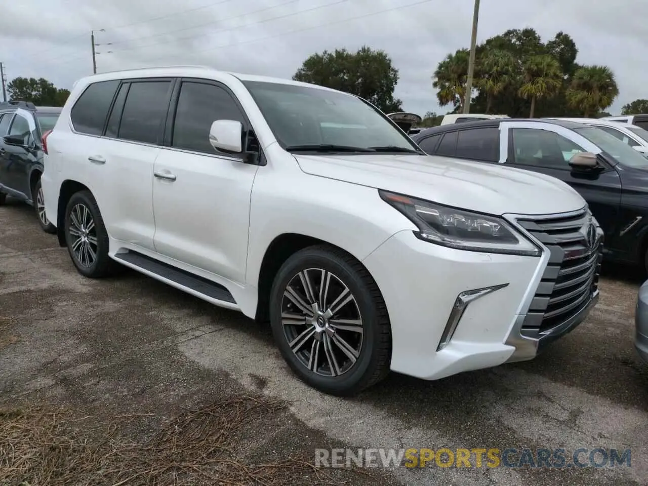 4 Photograph of a damaged car JTJDY7AX5M4335345 LEXUS LX570 2021