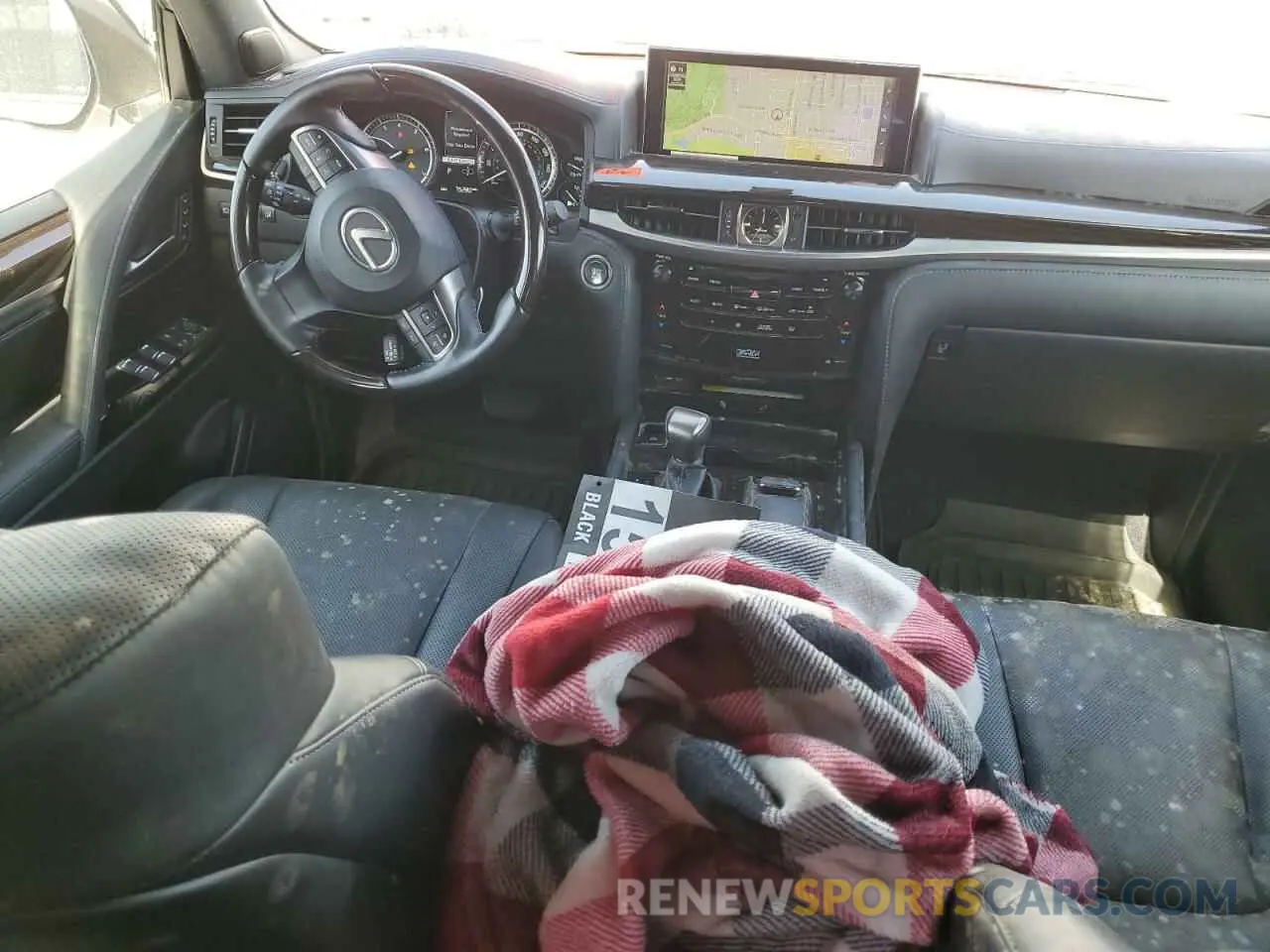 8 Фотография поврежденного автомобиля JTJDY7AX6M4344040 LEXUS LX570 2021