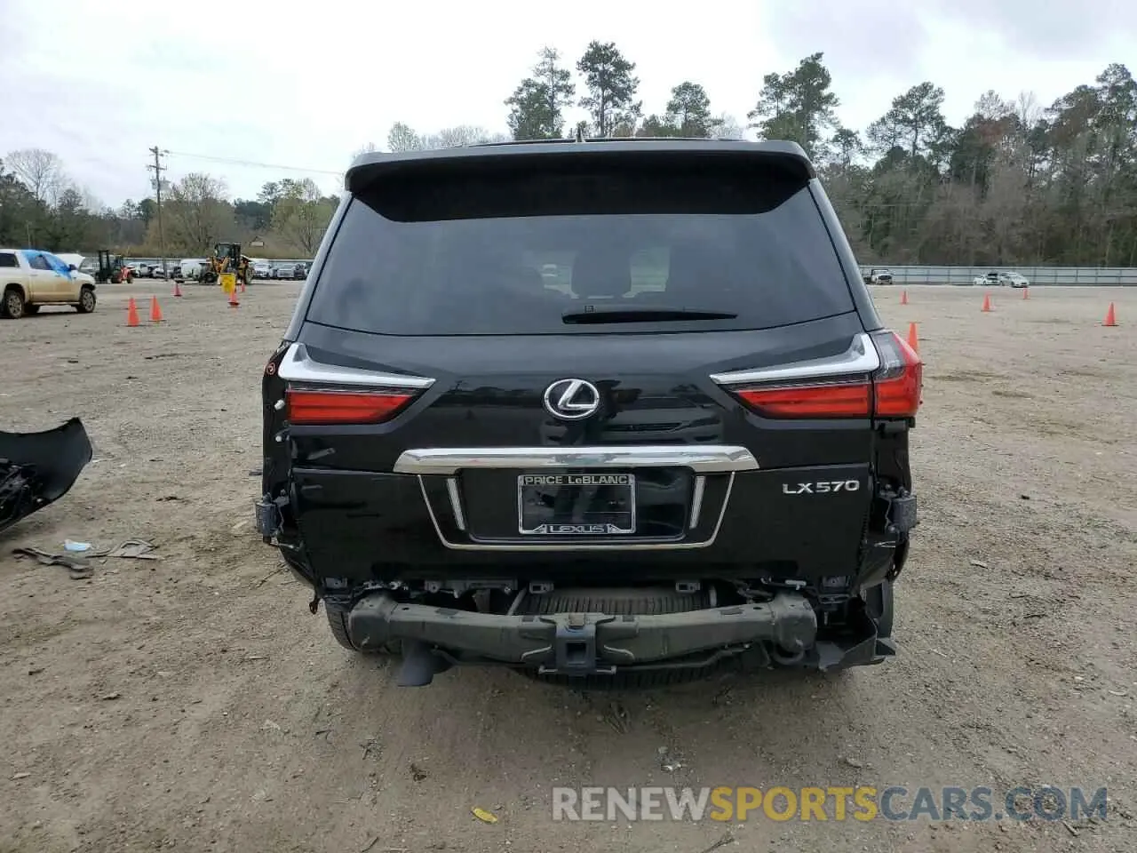 6 Фотография поврежденного автомобиля JTJFY7AX9M4340637 LEXUS LX570 2021