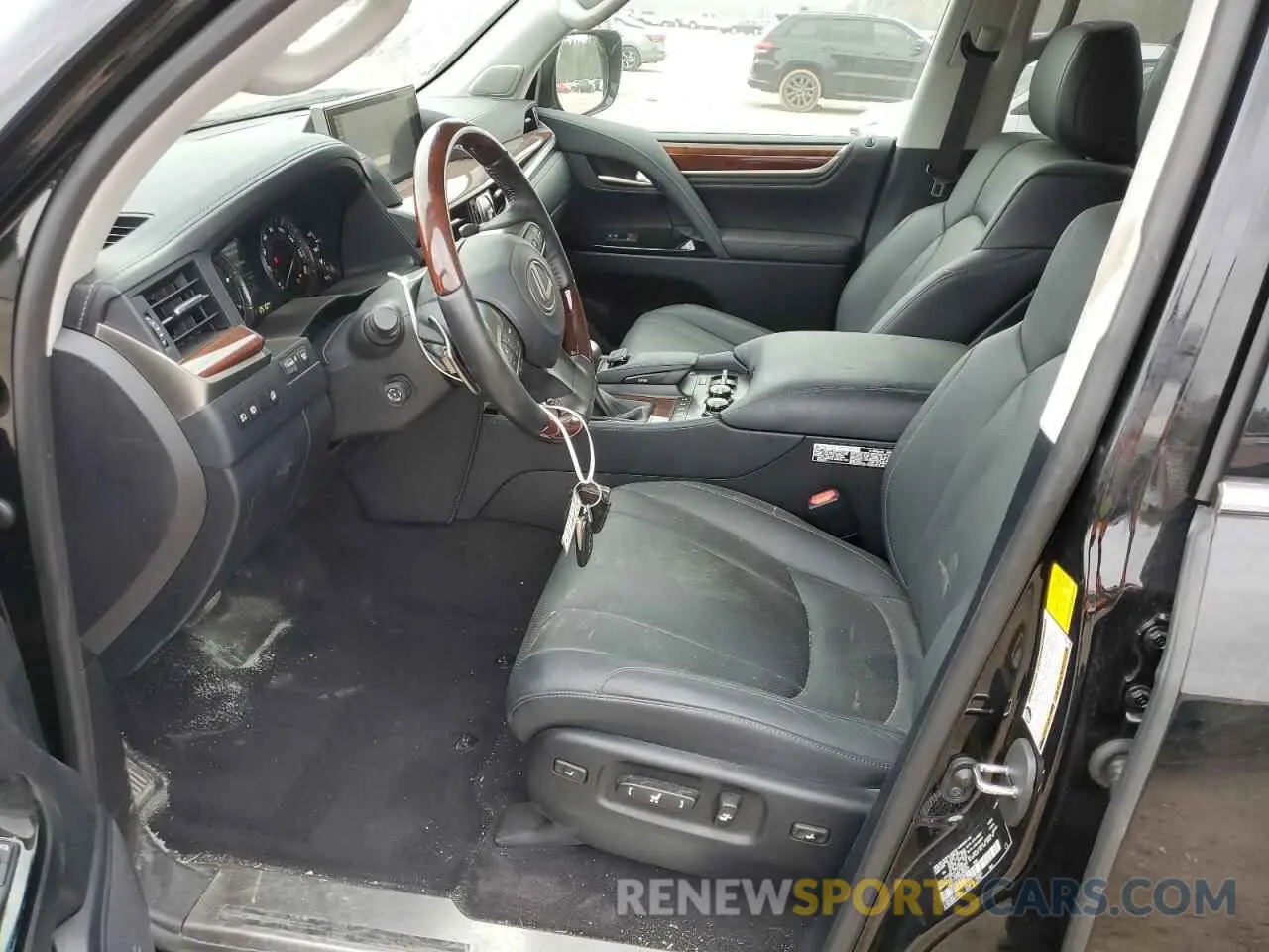 7 Фотография поврежденного автомобиля JTJFY7AX9M4340637 LEXUS LX570 2021