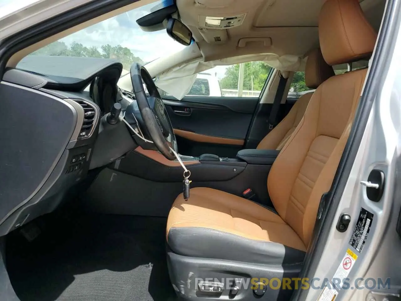 7 Фотография поврежденного автомобиля JTJBARBZ8K2187451 LEXUS NX 2019