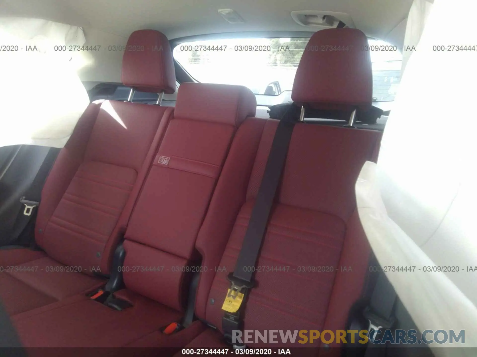 8 Фотография поврежденного автомобиля JTJBJRBZ9K2102942 LEXUS NX 2019