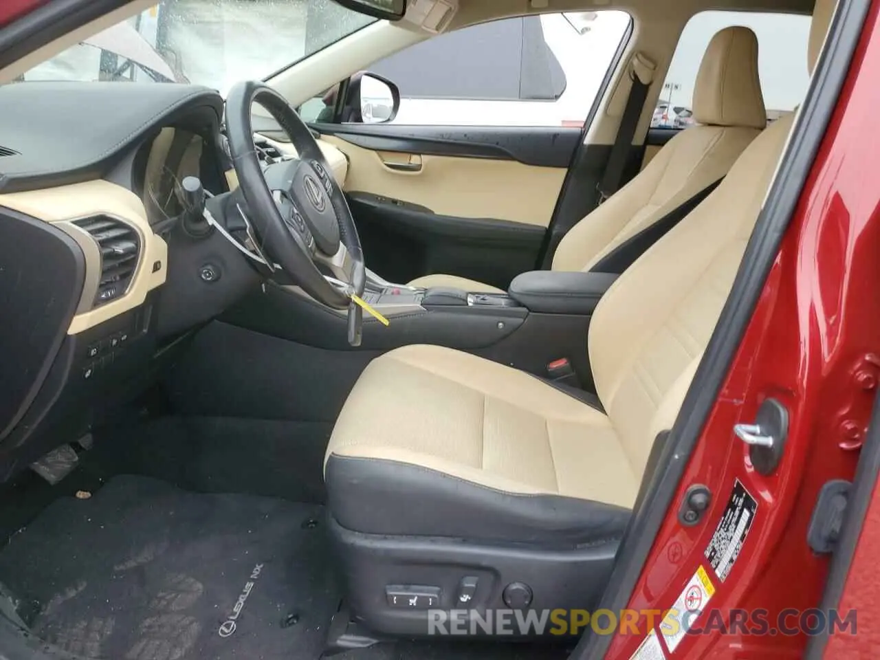 7 Фотография поврежденного автомобиля JTJYARBZ0K2126671 LEXUS NX 2019