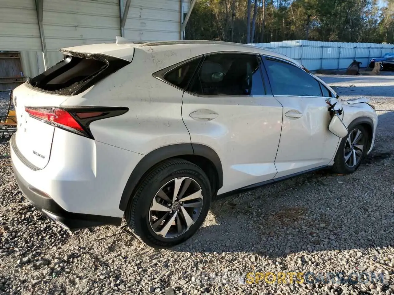 3 Фотография поврежденного автомобиля JTJYARBZ2K2156187 LEXUS NX 2019