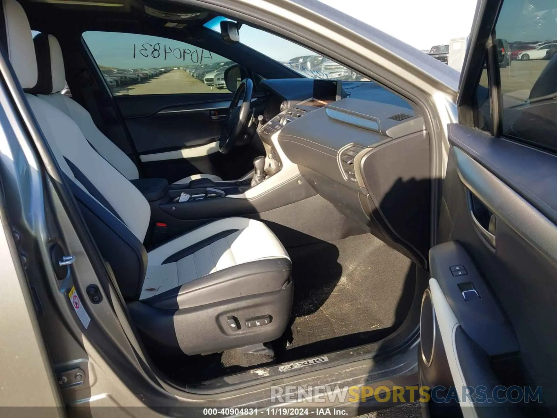 5 Photograph of a damaged car JTJYARBZ3K2146168 LEXUS NX 2019