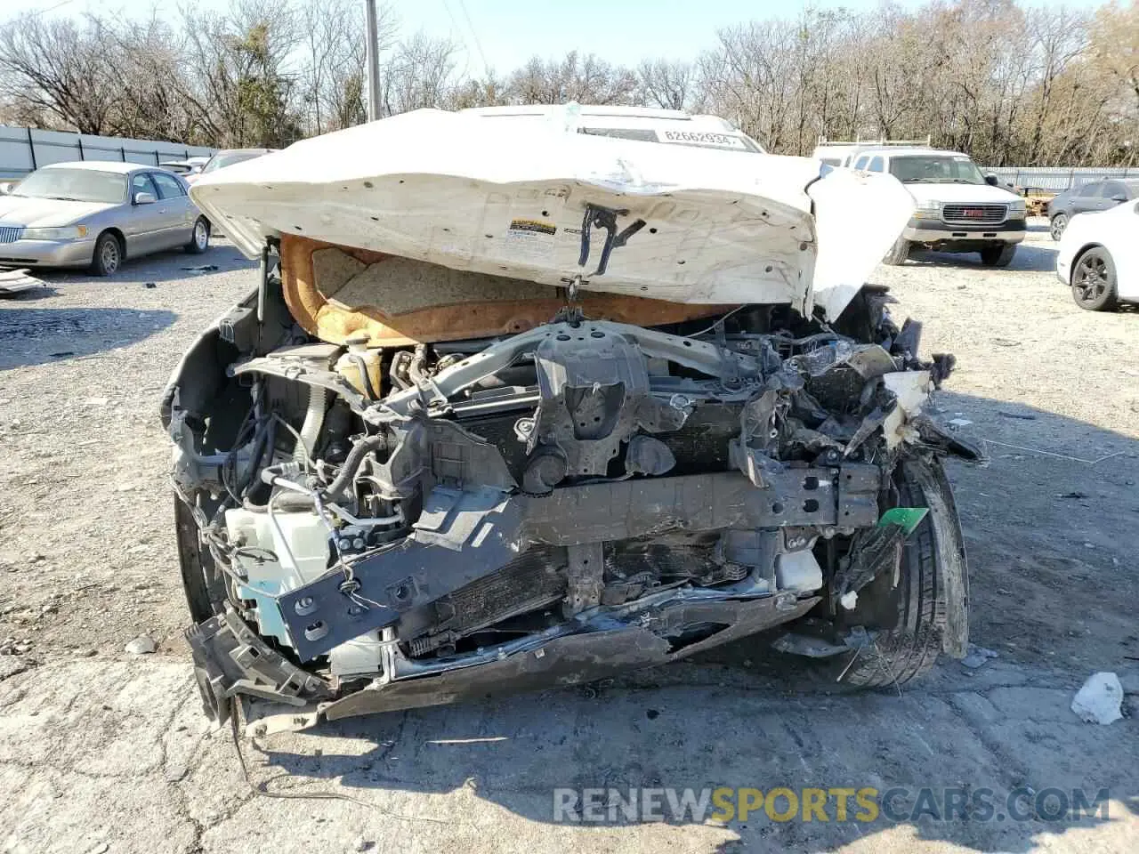 5 Photograph of a damaged car JTJYARBZ4K2119903 LEXUS NX 2019