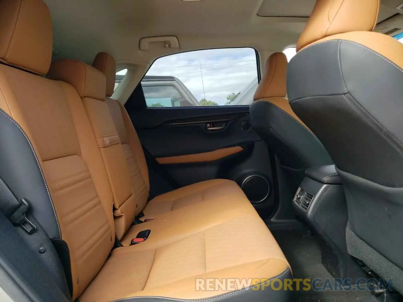 6 Фотография поврежденного автомобиля JTJYARBZ7K2157254 LEXUS NX 2019