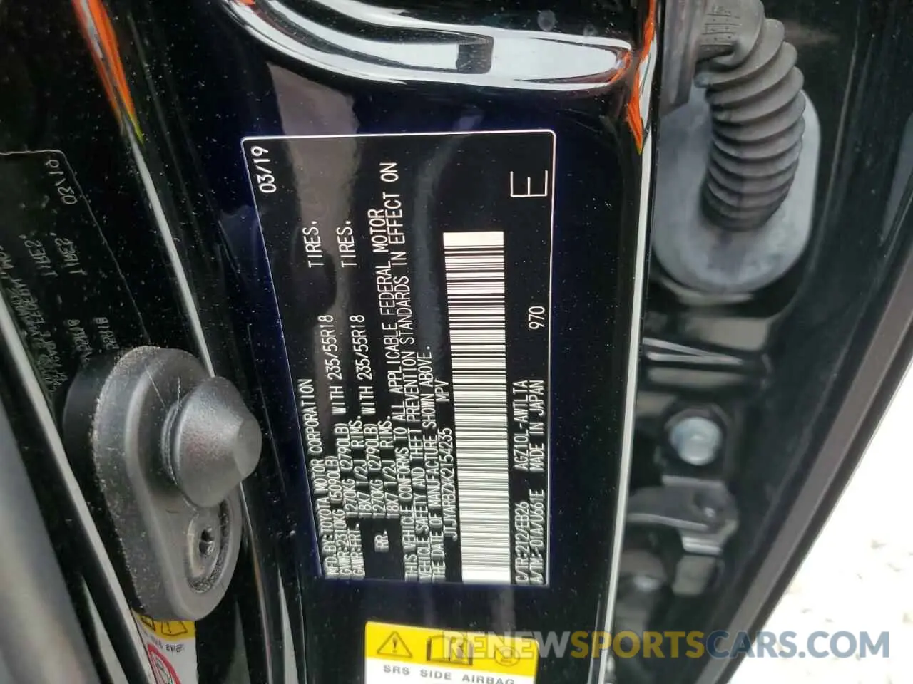 13 Фотография поврежденного автомобиля JTJYARBZXK2154235 LEXUS NX 2019