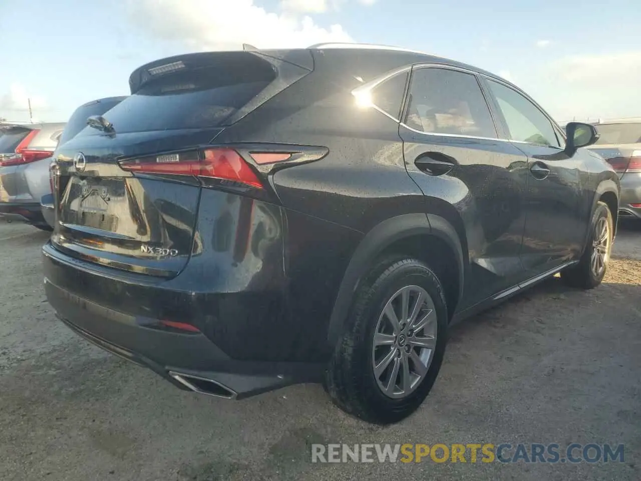3 Фотография поврежденного автомобиля JTJAARBZ4L5012514 LEXUS NX 2020