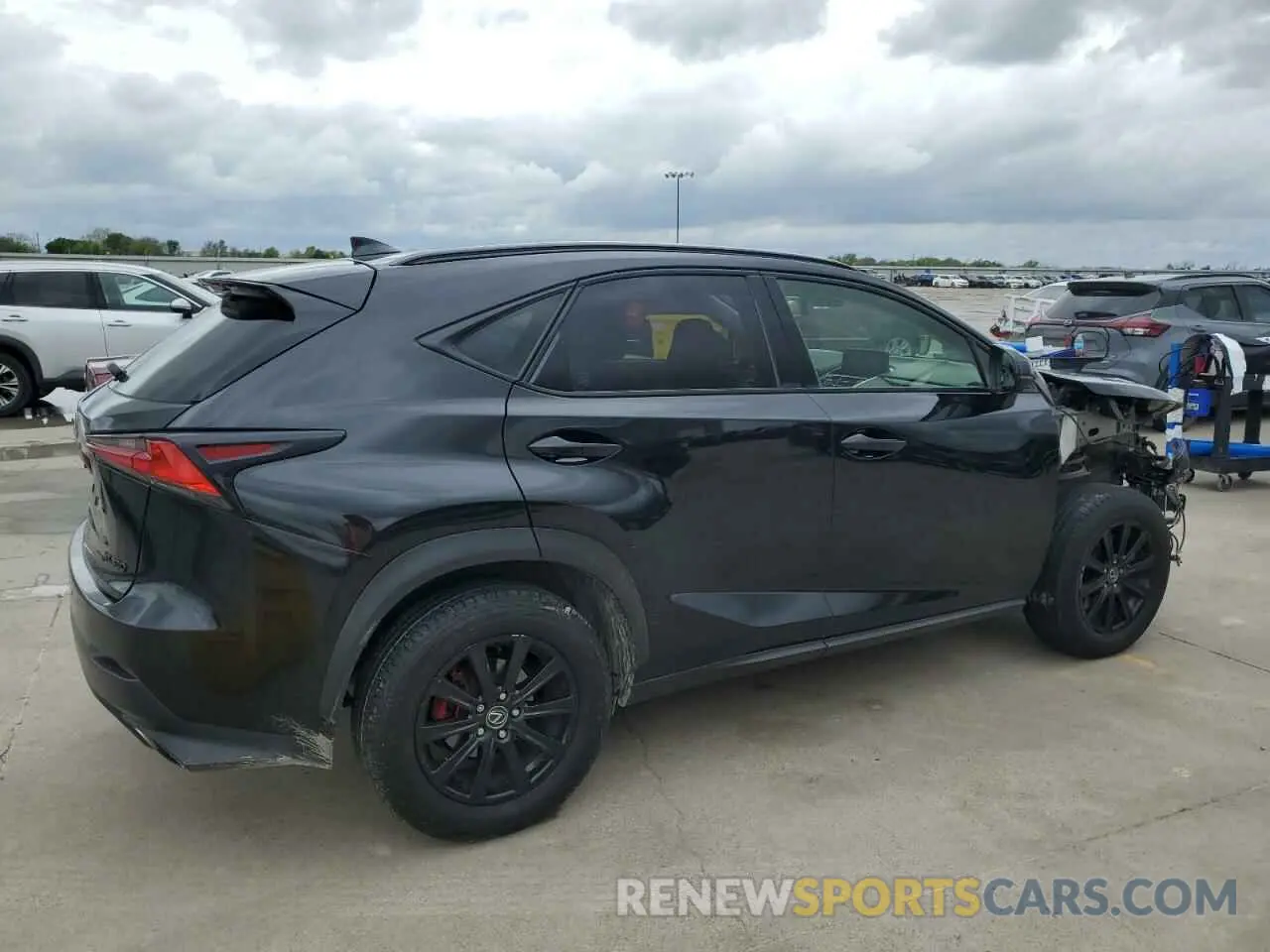 3 Фотография поврежденного автомобиля JTJDARBZ0L2159038 LEXUS NX 2020