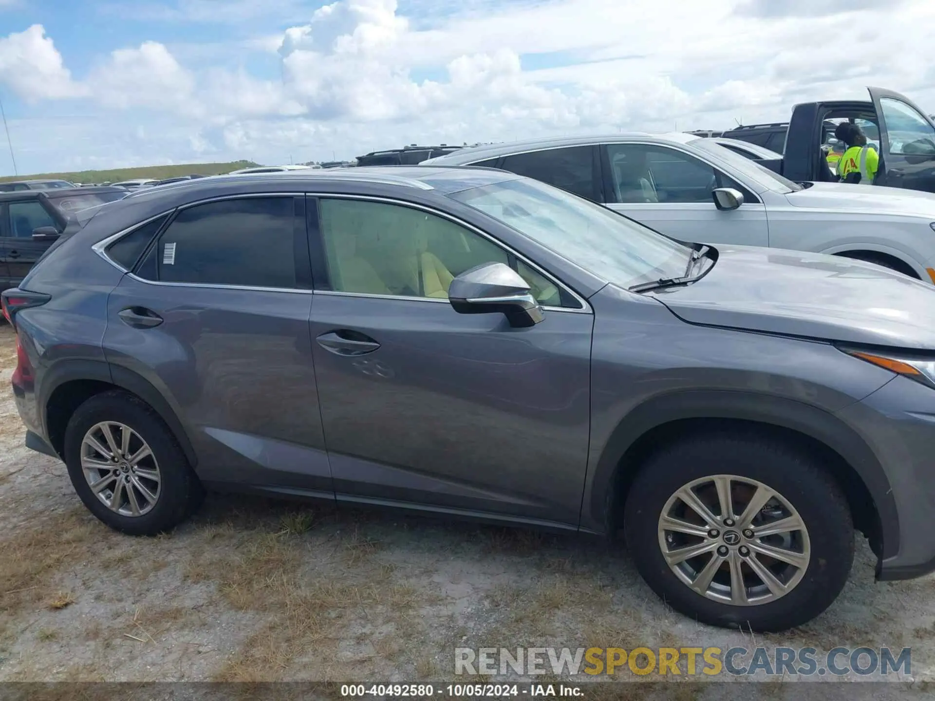 14 Фотография поврежденного автомобиля JTJDARBZ5L2173730 LEXUS NX 2020