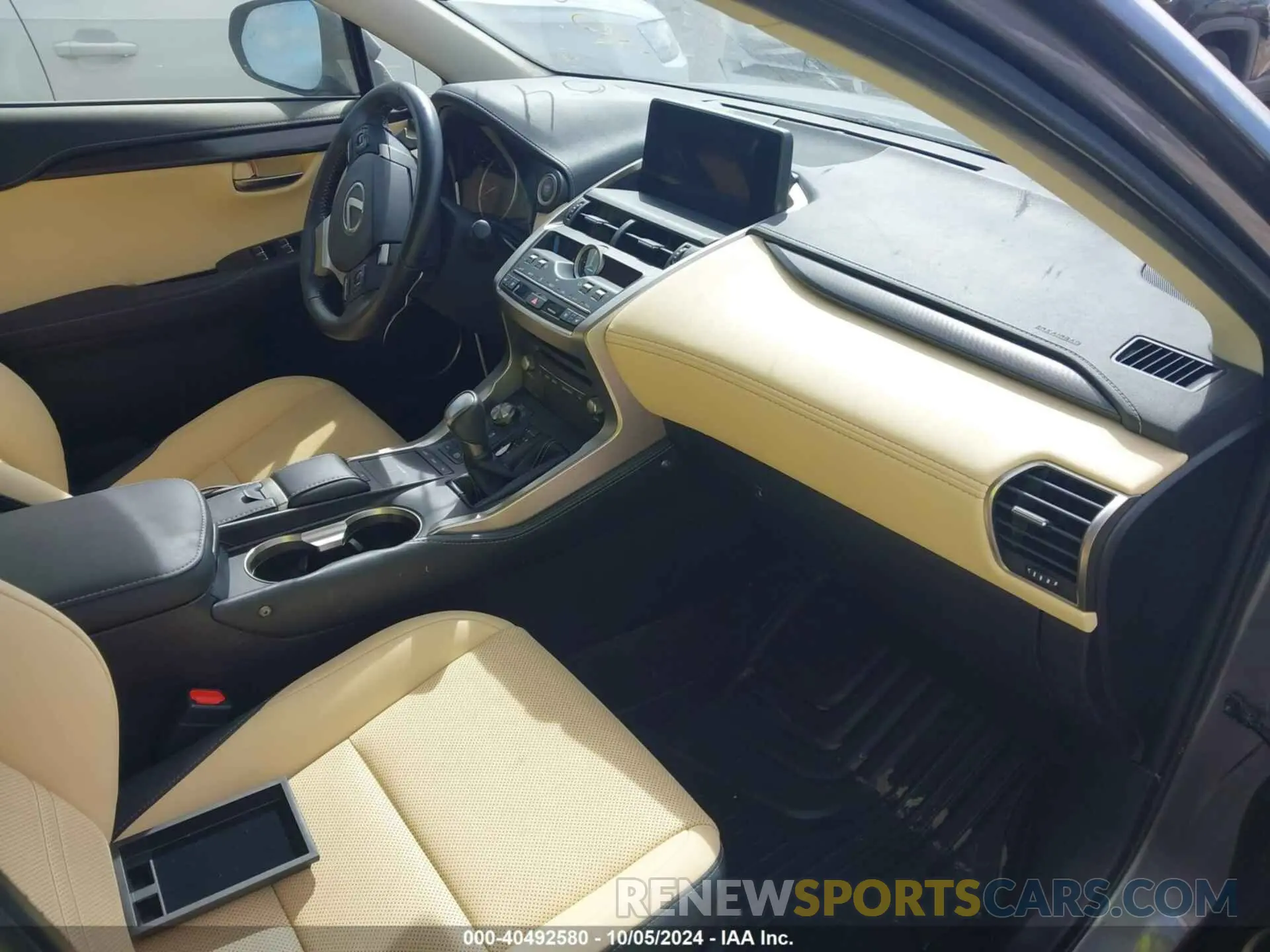 5 Фотография поврежденного автомобиля JTJDARBZ5L2173730 LEXUS NX 2020
