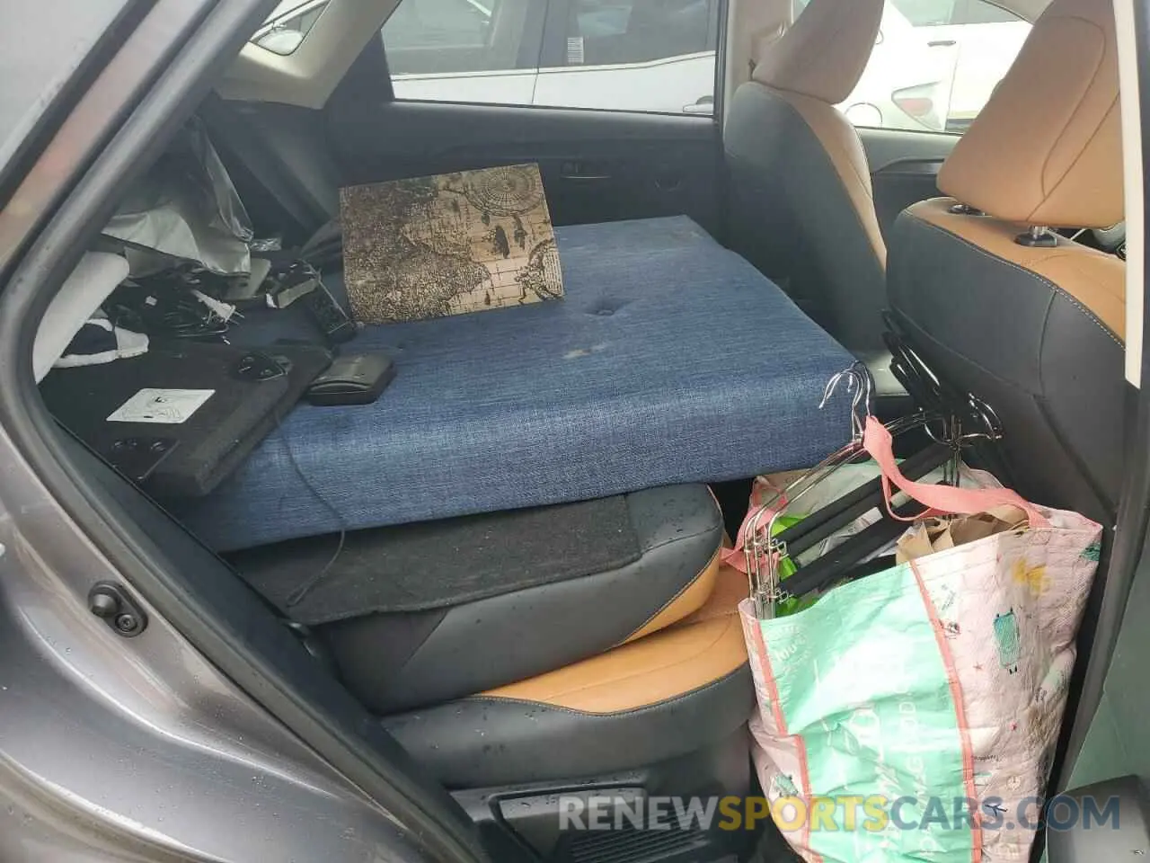 10 Фотография поврежденного автомобиля JTJDARBZ6L2171517 LEXUS NX 2020