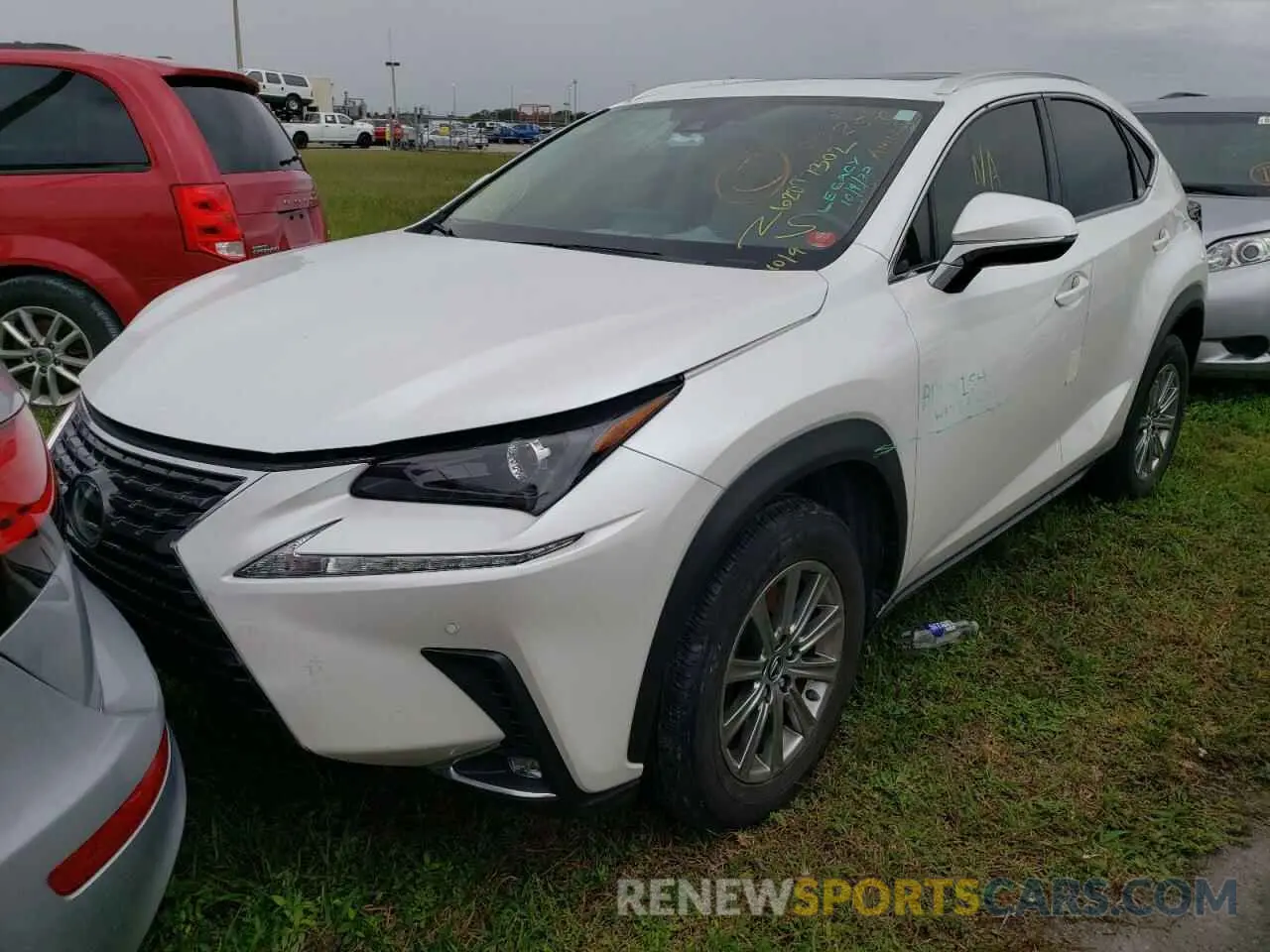 2 Фотография поврежденного автомобиля JTJDARBZ8L5009256 LEXUS NX 2020