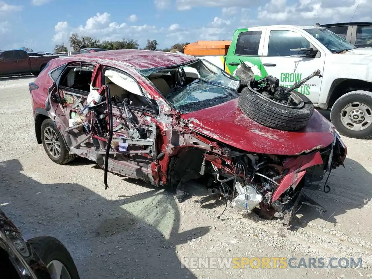 4 Фотография поврежденного автомобиля JTJDARDZ0L2235578 LEXUS NX 2020