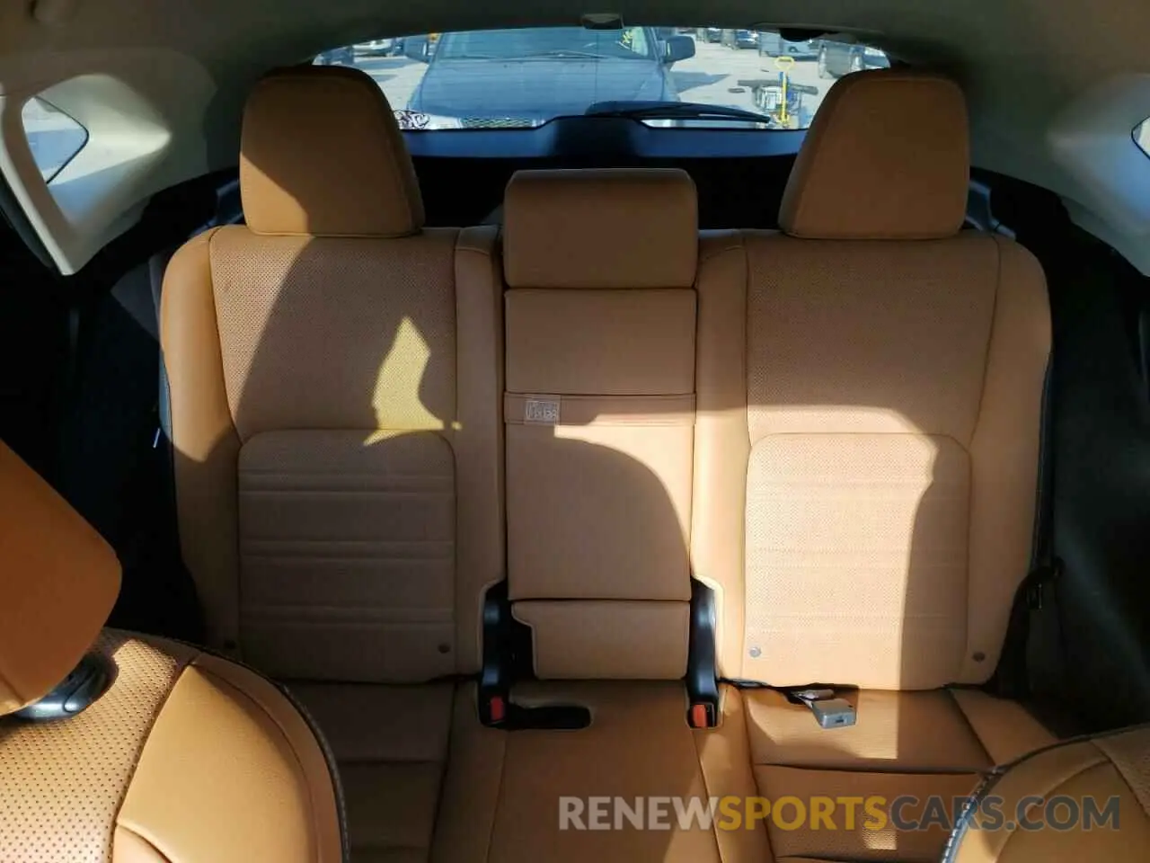 10 Фотография поврежденного автомобиля JTJDARDZ4L2225975 LEXUS NX 2020
