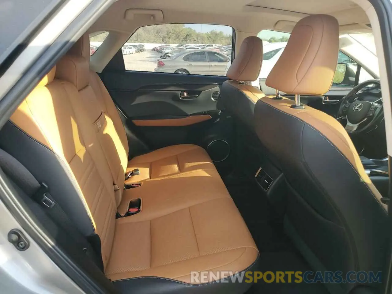 11 Фотография поврежденного автомобиля JTJDARDZ4L2225975 LEXUS NX 2020