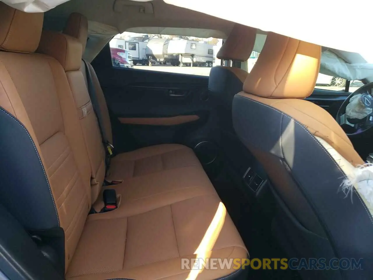 11 Photograph of a damaged car JTJDJRDZ7L2129404 LEXUS NX 2020