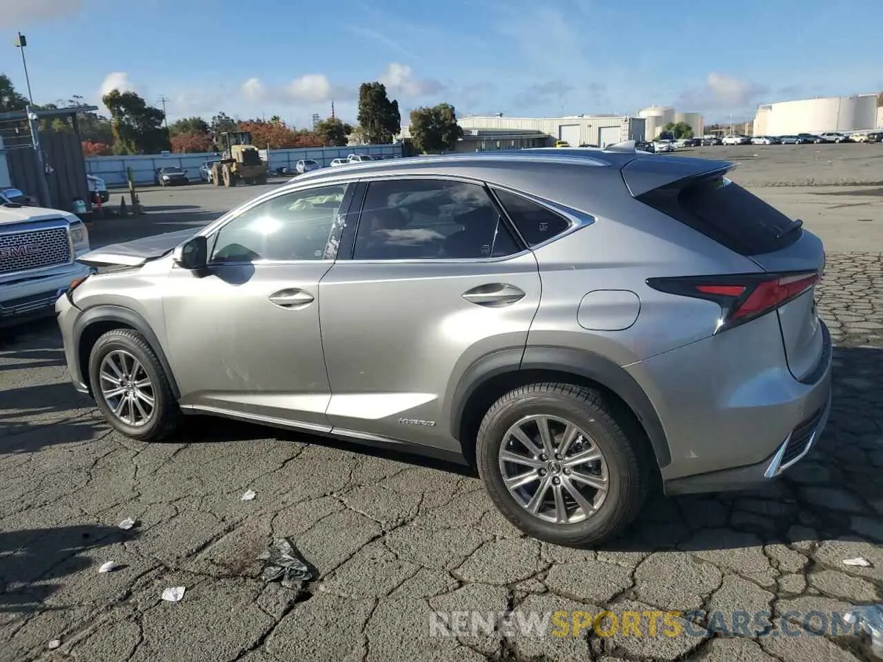 2 Photograph of a damaged car JTJDJRDZ8L2133431 LEXUS NX 2020