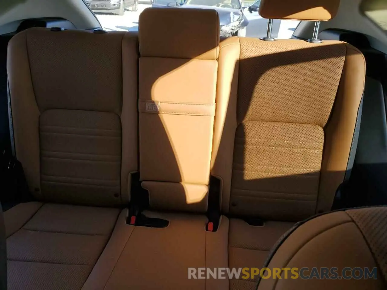 10 Фотография поврежденного автомобиля JTJGARBZ2L2160513 LEXUS NX 2020