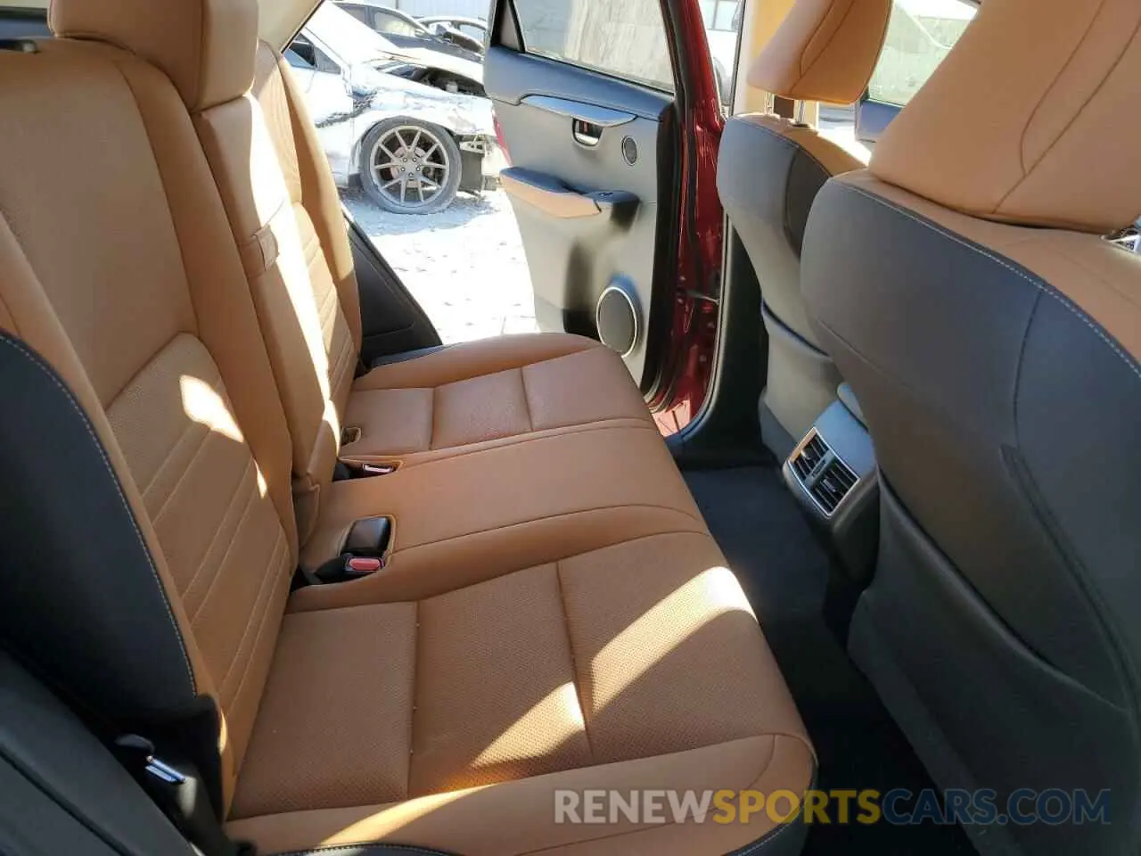 11 Фотография поврежденного автомобиля JTJGARBZ2L2160513 LEXUS NX 2020