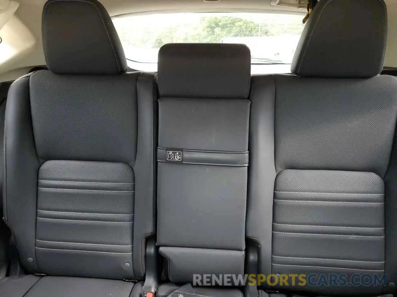 10 Фотография поврежденного автомобиля JTJGARBZ7L2176514 LEXUS NX 2020