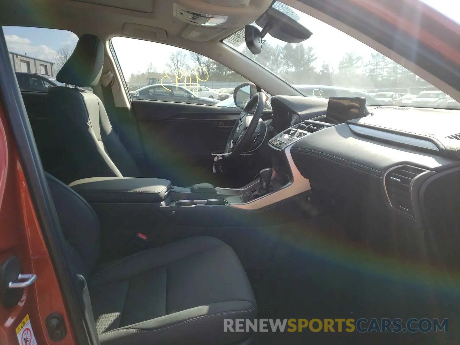5 Photograph of a damaged car JTJGARDZ9L2221921 LEXUS NX 2020