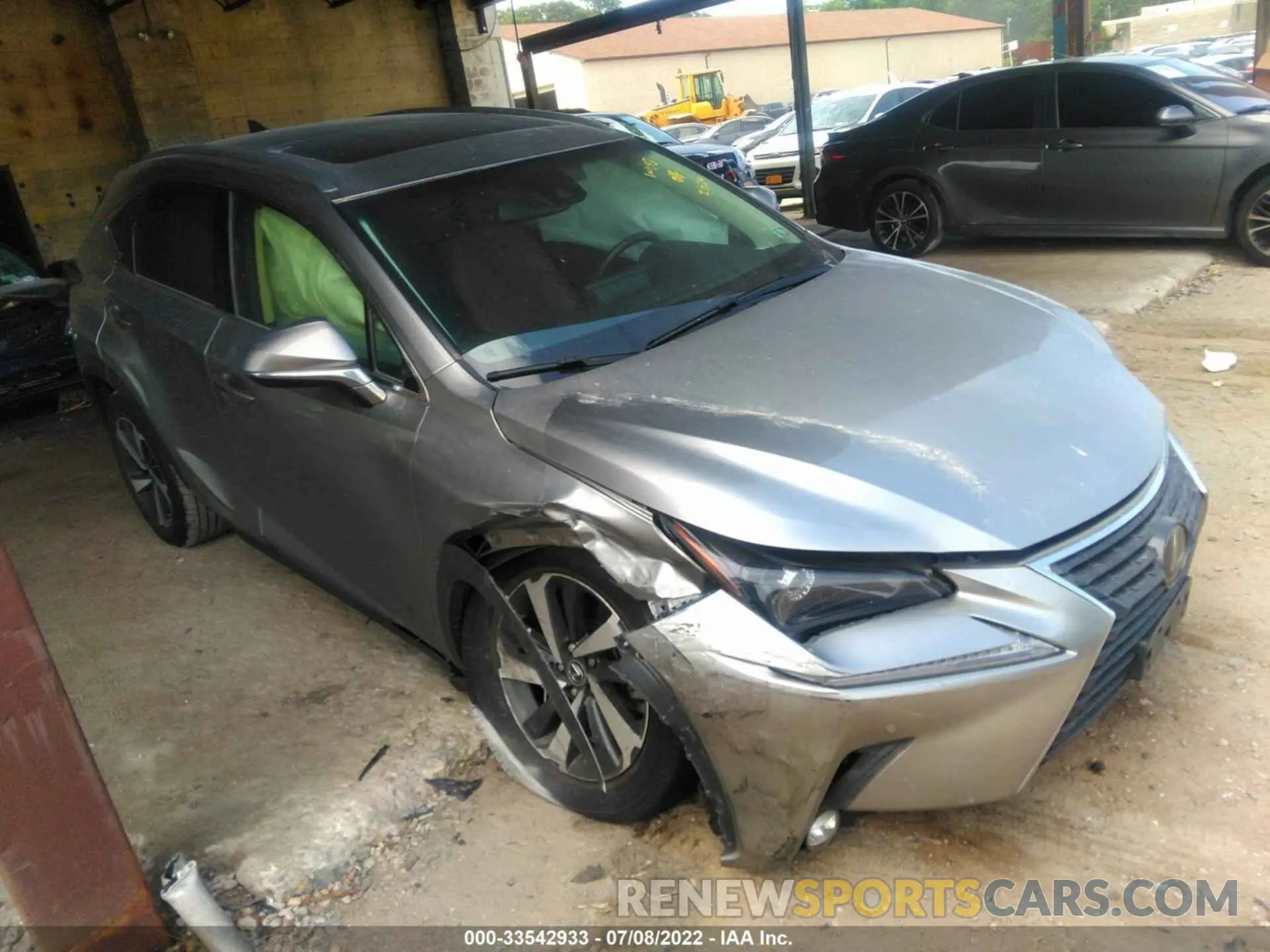 1 Фотография поврежденного автомобиля JTJGARDZXL2227288 LEXUS NX 2020