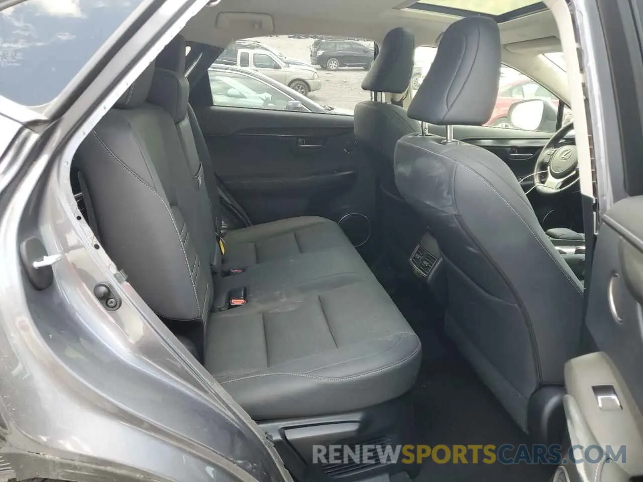 11 Фотография поврежденного автомобиля JTJDARBZ1M2196262 LEXUS NX 2021