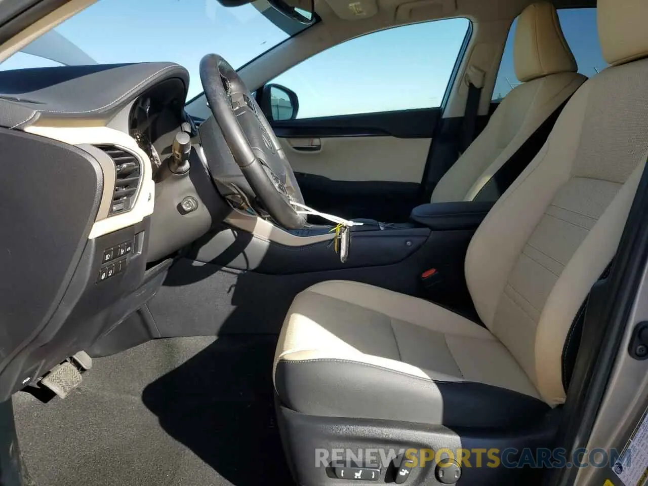 7 Фотография поврежденного автомобиля JTJGARBZ1M5033302 LEXUS NX 2021