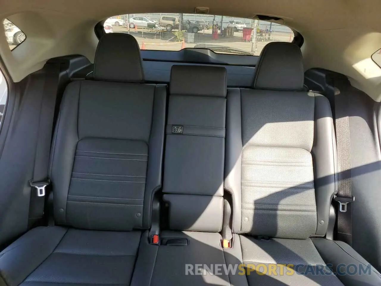 10 Фотография поврежденного автомобиля JTJGARBZ3M5025430 LEXUS NX 2021