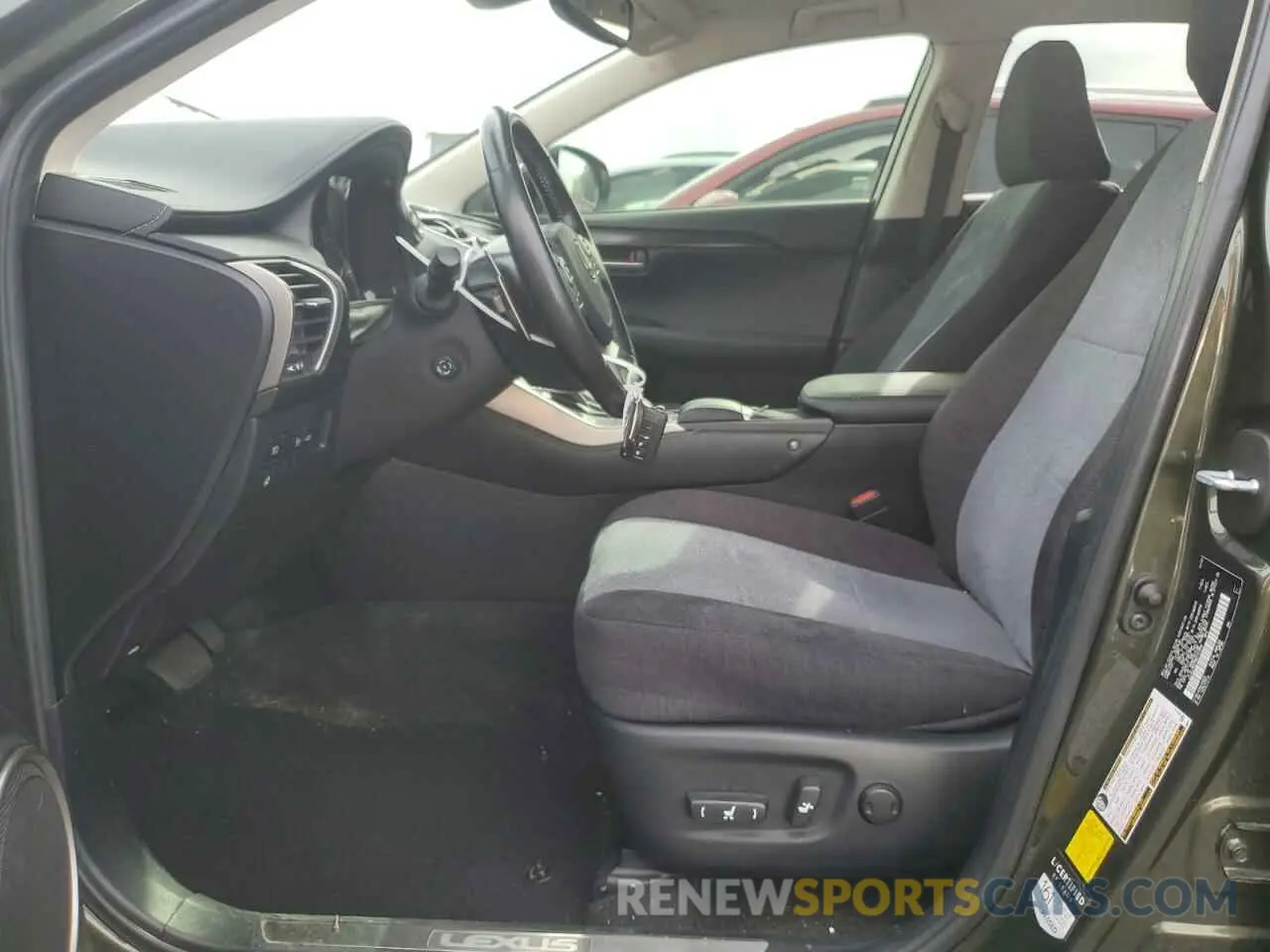 7 Фотография поврежденного автомобиля JTJGJRDZ0M2151890 LEXUS NX 2021