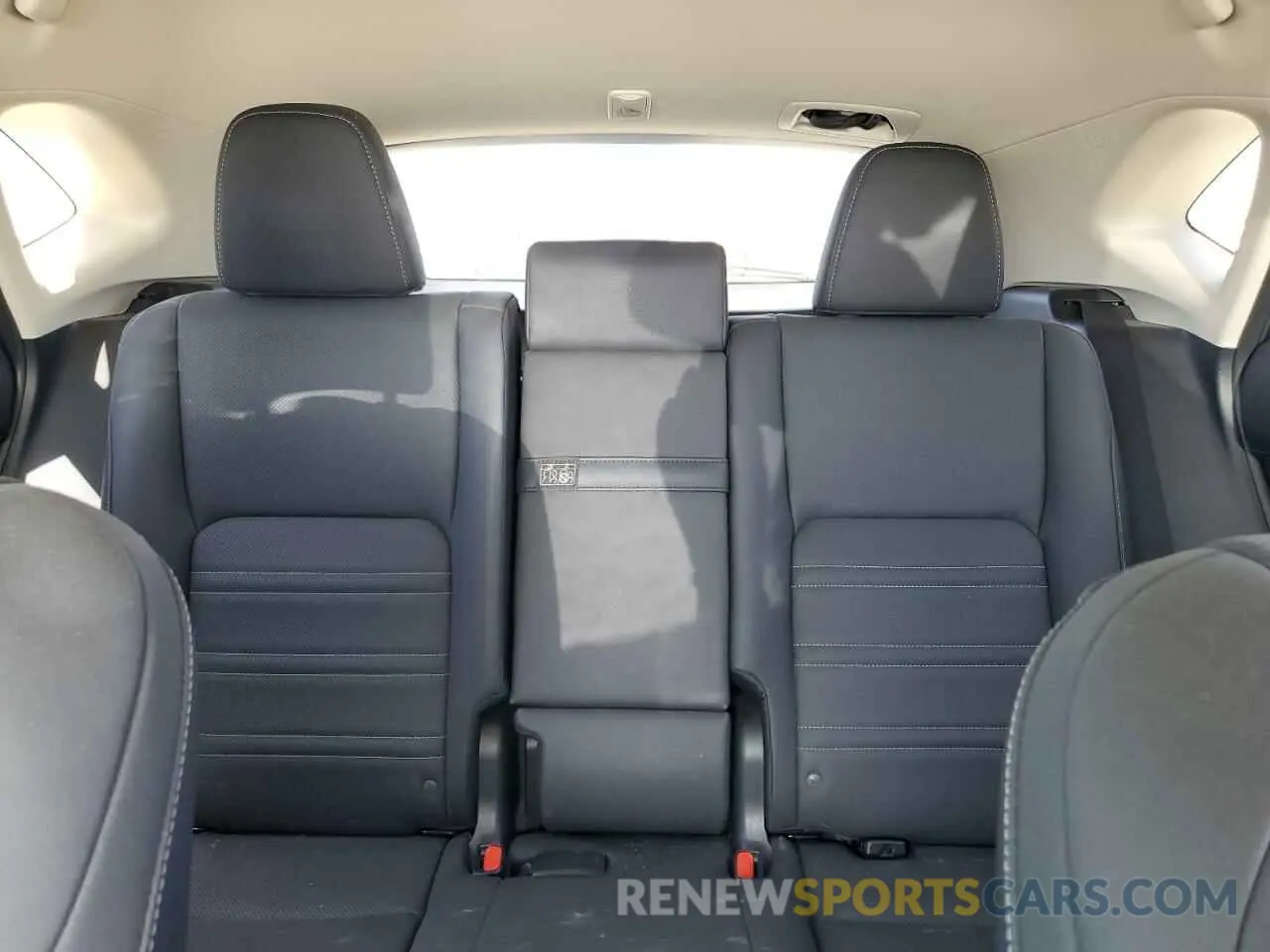 10 Photograph of a damaged car JTJGJRDZ4M5011680 LEXUS NX 2021