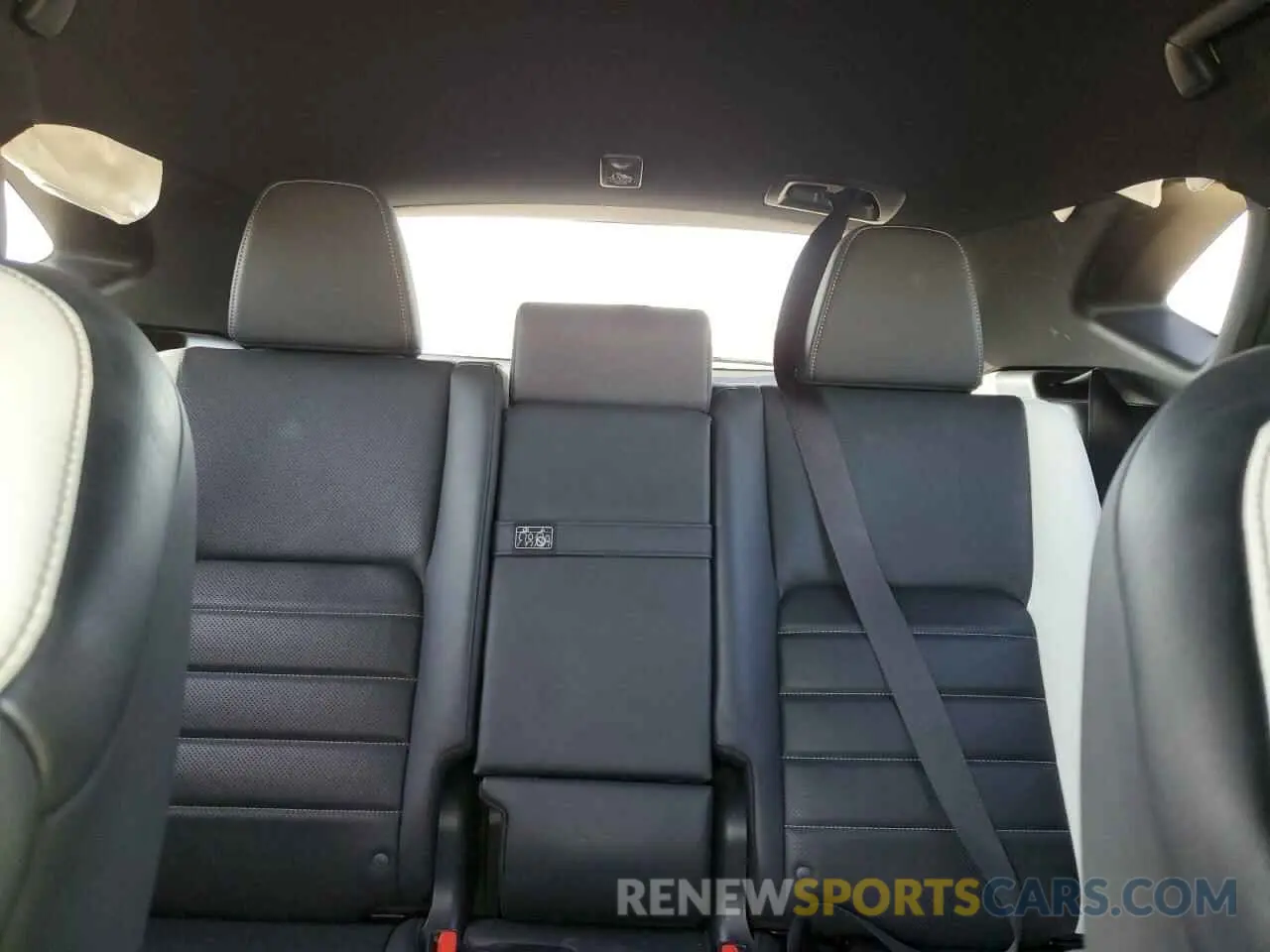 10 Фотография поврежденного автомобиля JTJSARBZ1M2193305 LEXUS NX 2021