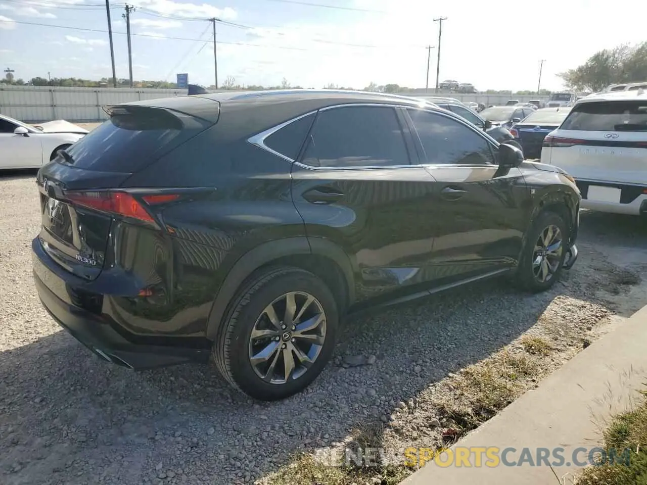 3 Фотография поврежденного автомобиля JTJSARBZ2M2185004 LEXUS NX 2021