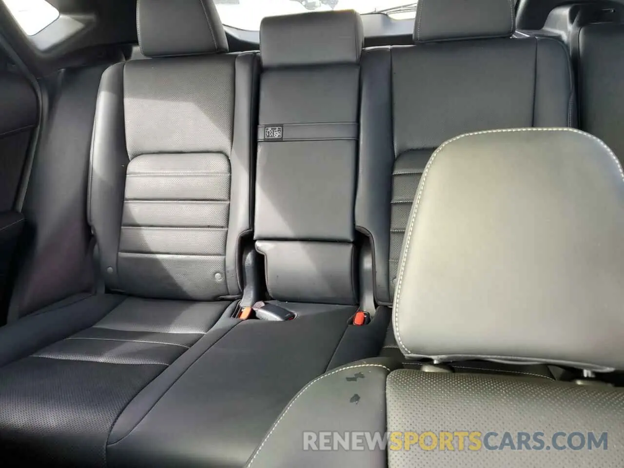 10 Фотография поврежденного автомобиля JTJSARDZXM2237475 LEXUS NX 2021