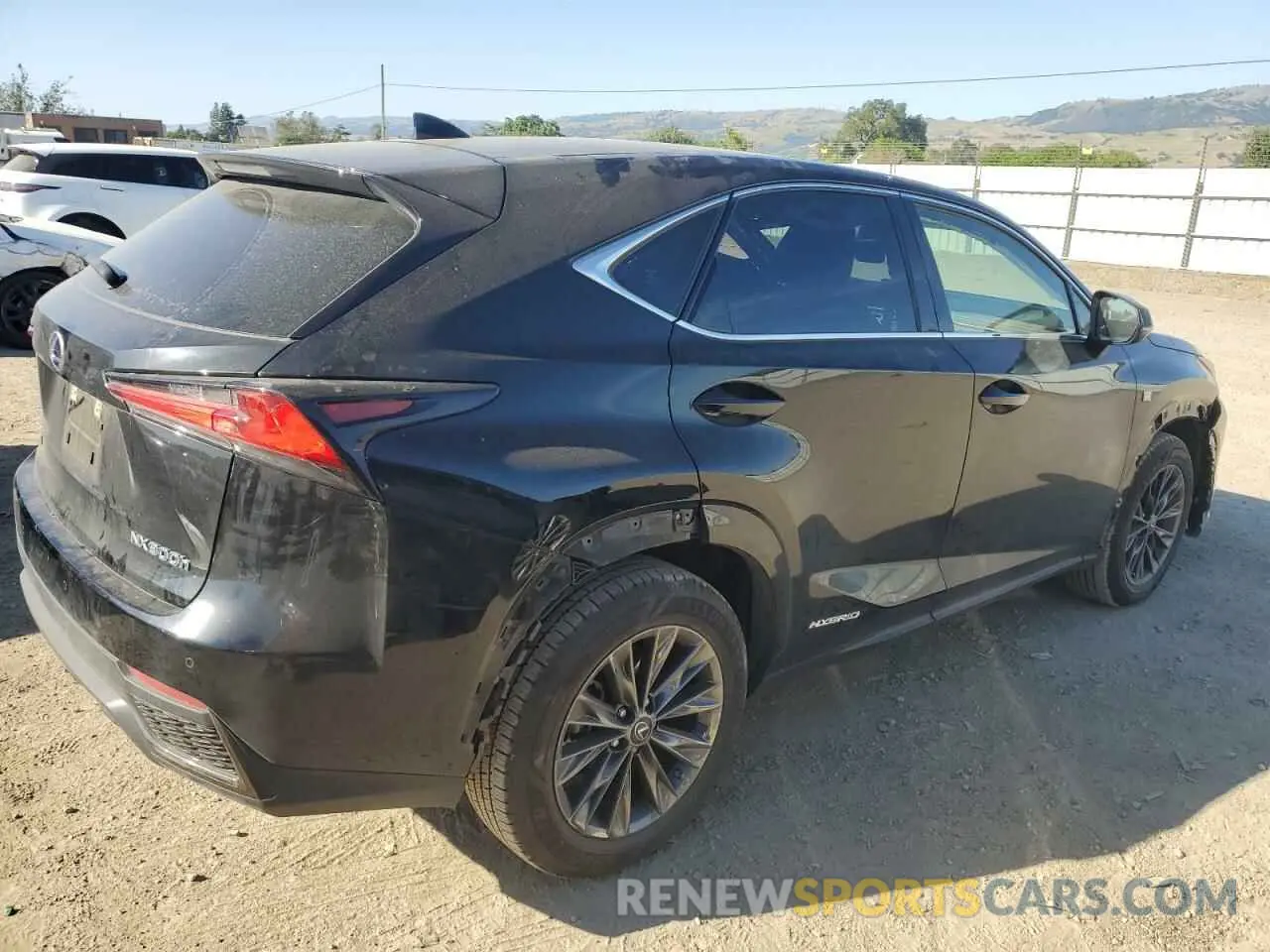 3 Фотография поврежденного автомобиля JTJSJRDZ7M5010775 LEXUS NX 2021
