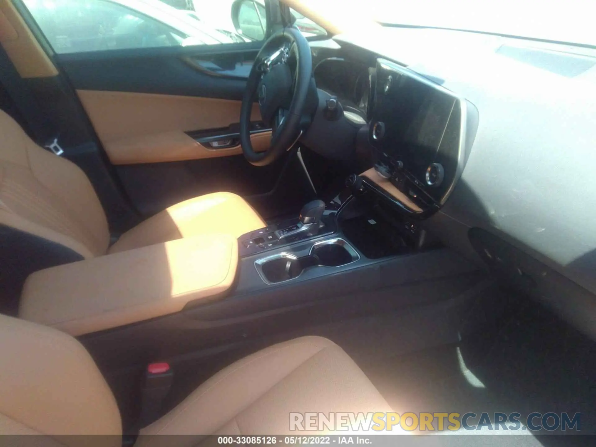 5 Photograph of a damaged car JTJADCAZ6N2000116 LEXUS NX 2022