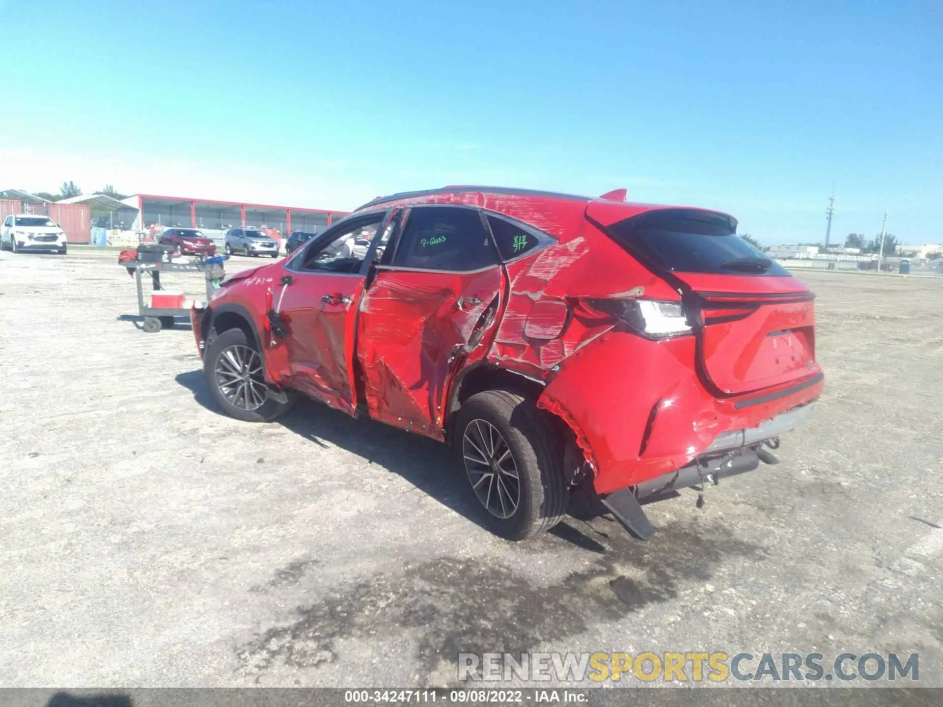 3 Фотография поврежденного автомобиля JTJGGCEZ6N2000287 LEXUS NX 2022