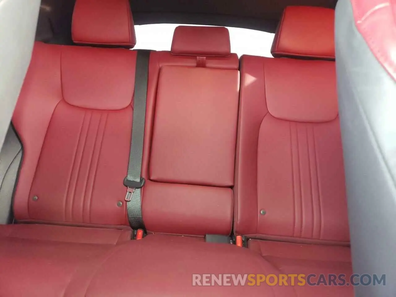 10 Photograph of a damaged car 2T2GDCAZ8NC002654 LEXUS NX 250 2022