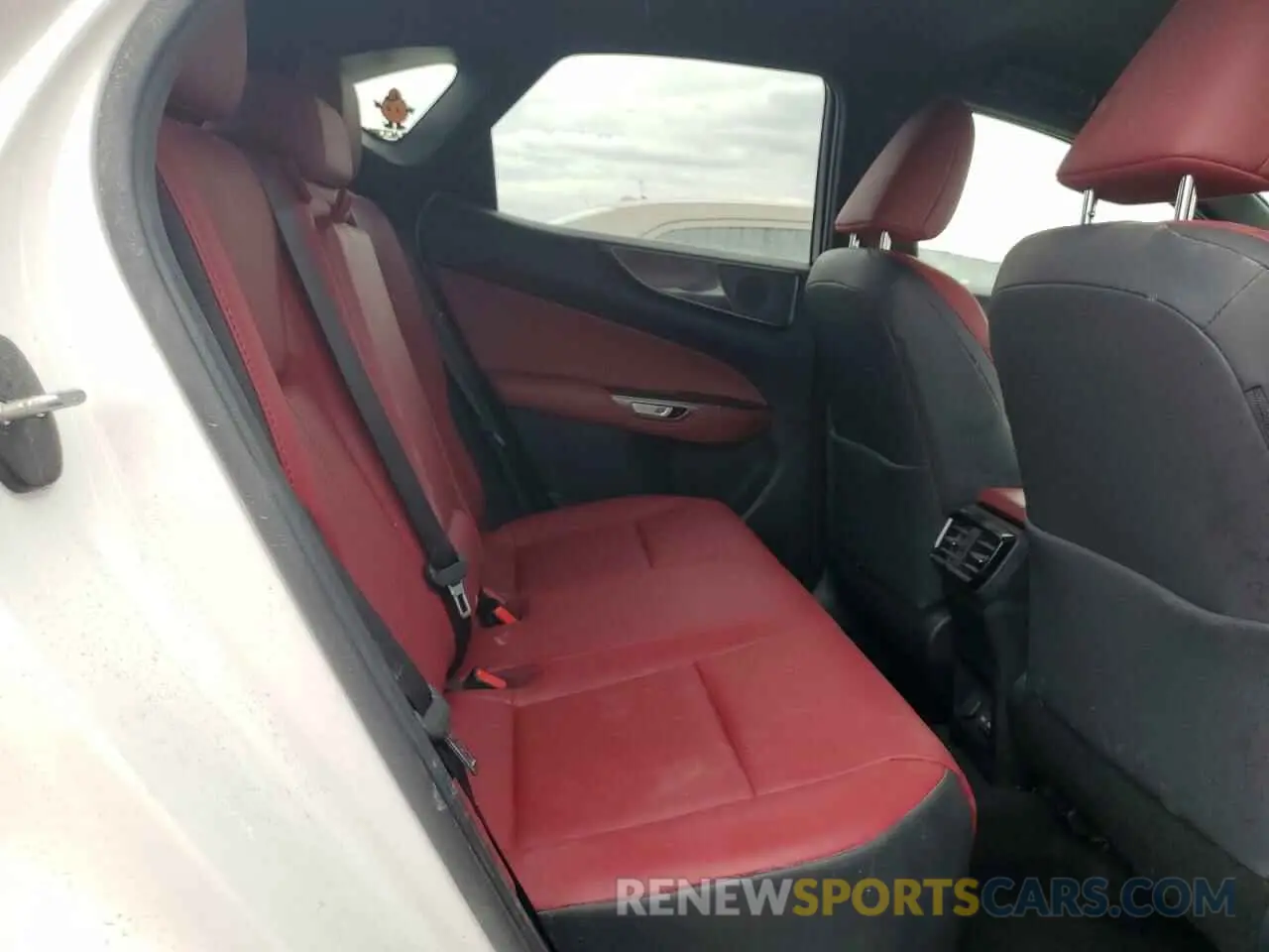 11 Photograph of a damaged car JTJADCAZ1N5001141 LEXUS NX 250 2022