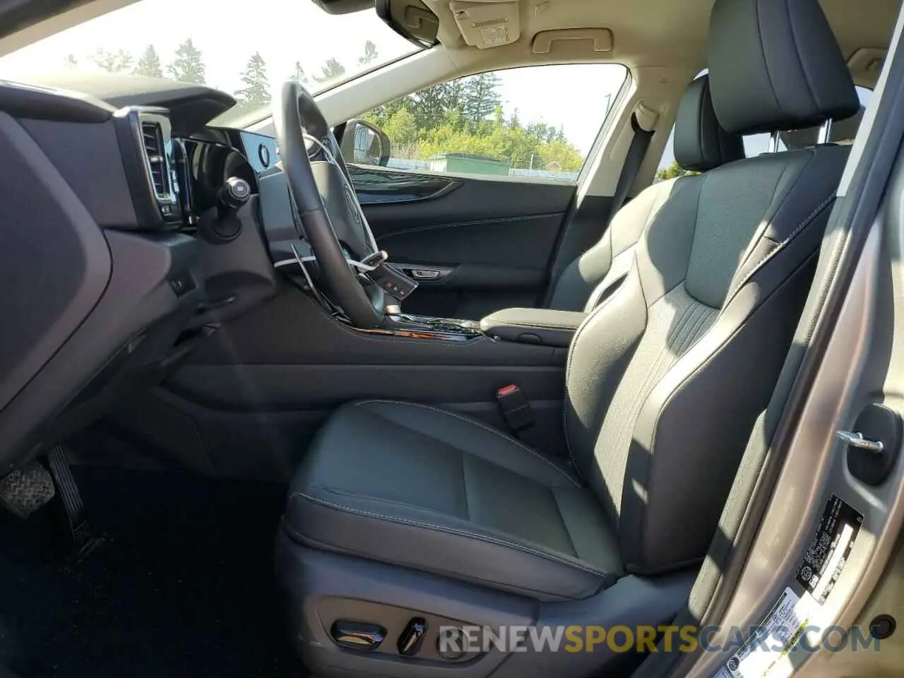 7 Photograph of a damaged car 2T2ADCEZ2PC003530 LEXUS NX 250 2023