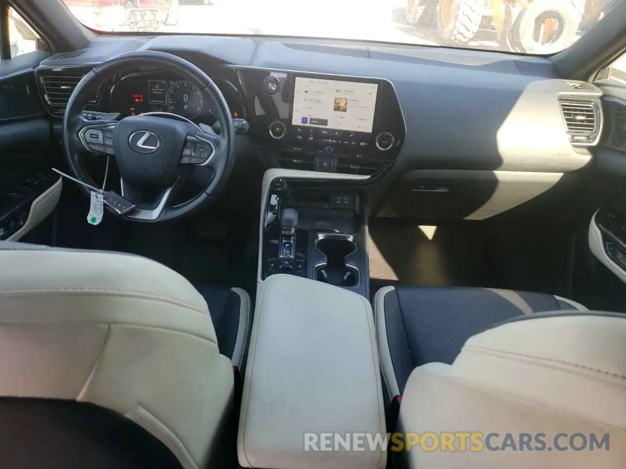 8 Фотография поврежденного автомобиля JTJADCAZXP2007217 LEXUS NX 250 2023