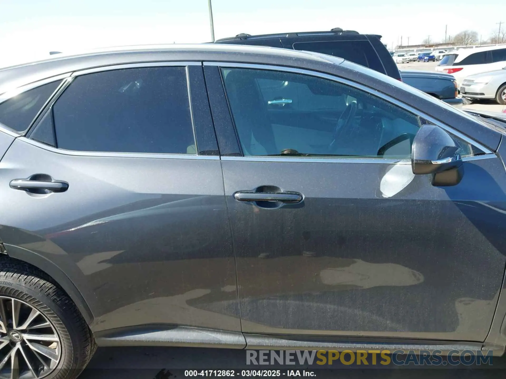 14 Фотография поврежденного автомобиля 2T2GDCAZ1RC008317 LEXUS NX 250 2024