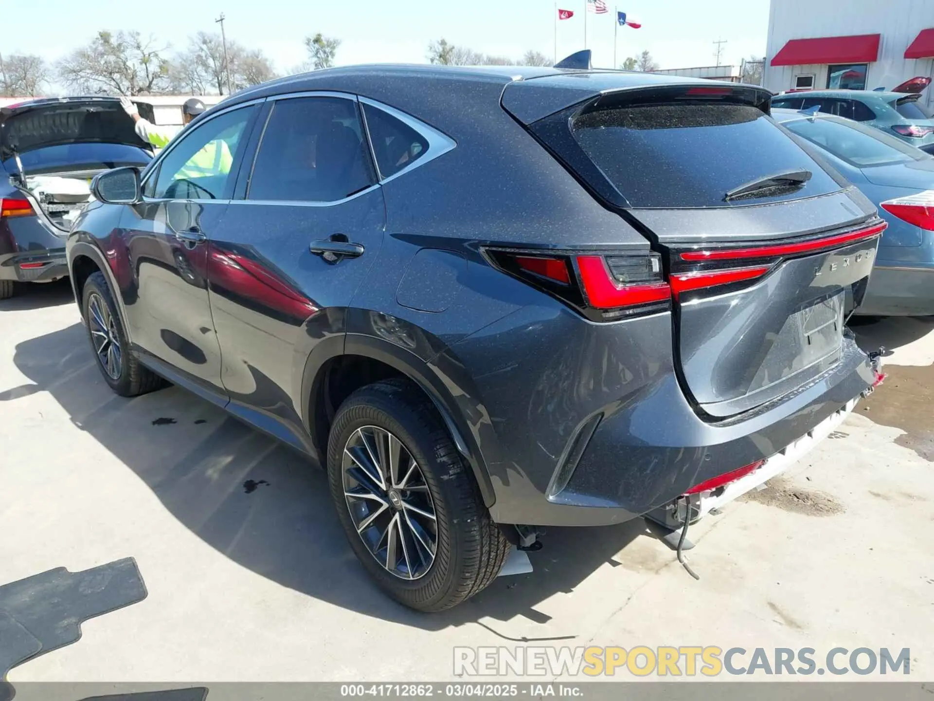 3 Фотография поврежденного автомобиля 2T2GDCAZ1RC008317 LEXUS NX 250 2024