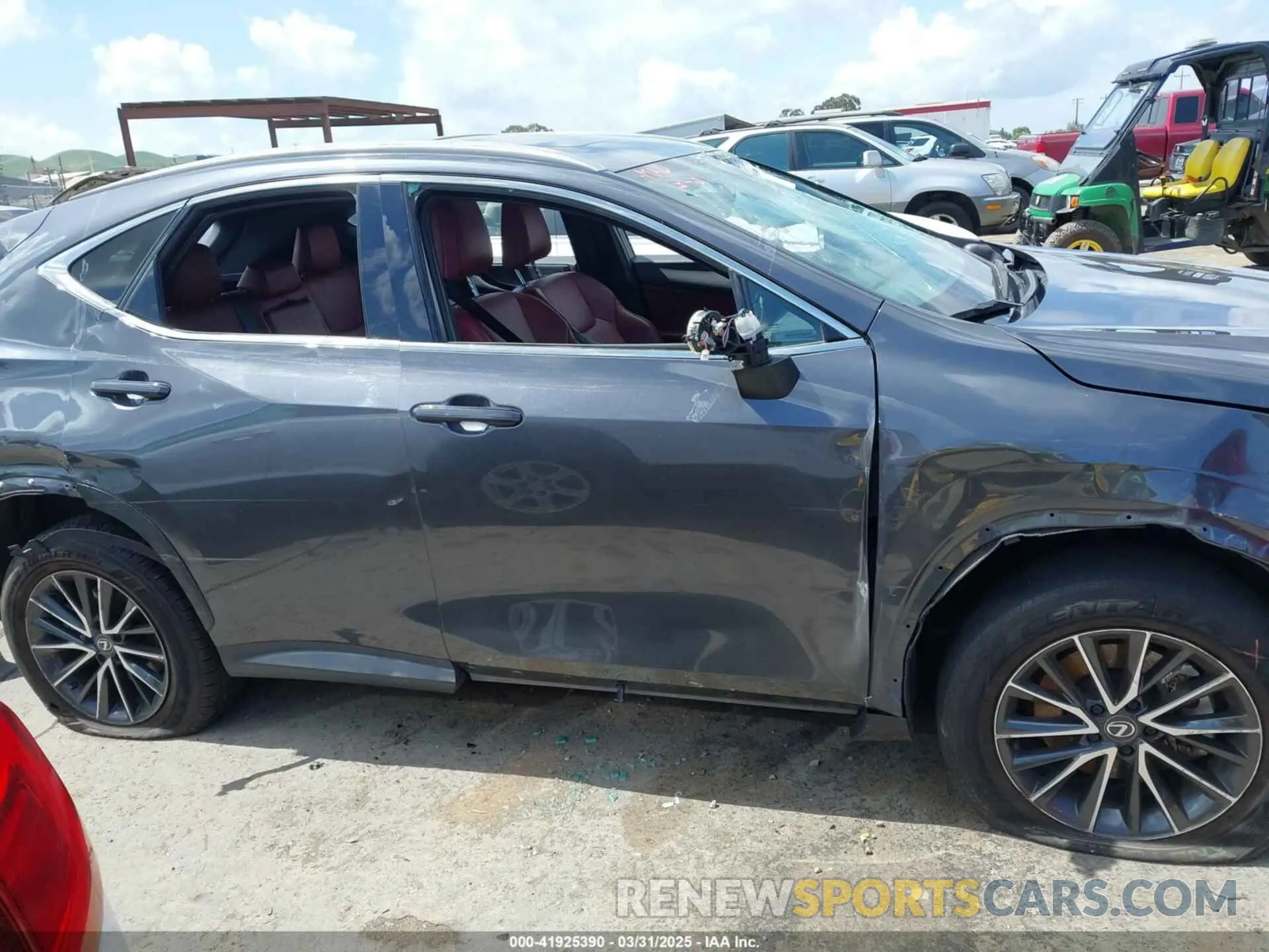 12 Фотография поврежденного автомобиля 2T2GDCAZ4RC006643 LEXUS NX 250 2024