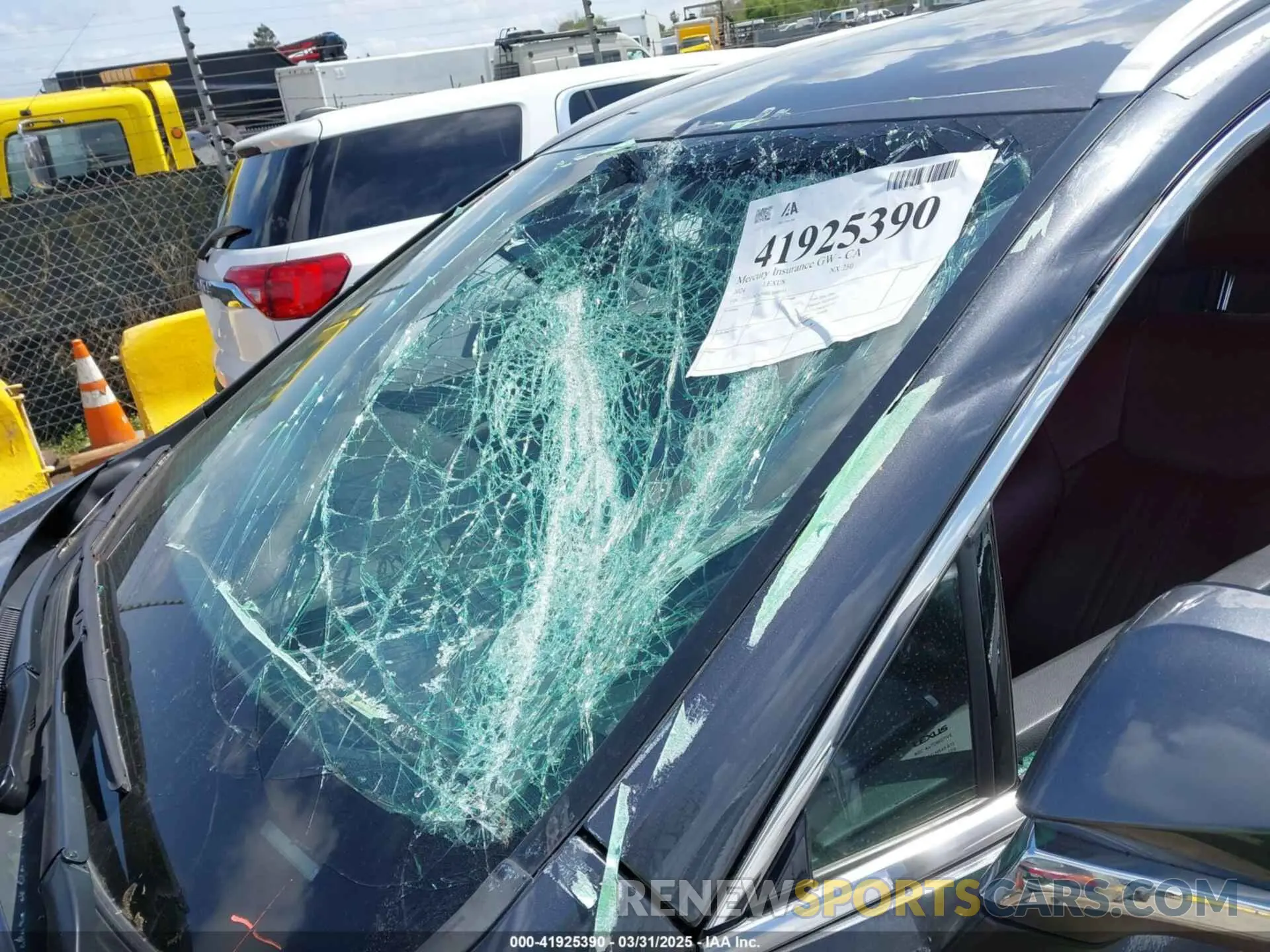 17 Фотография поврежденного автомобиля 2T2GDCAZ4RC006643 LEXUS NX 250 2024