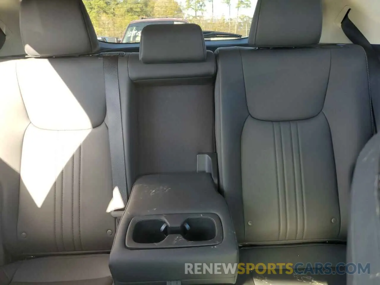 10 Photograph of a damaged car 2T2GDCAZ8RC014499 LEXUS NX 250 PRE 2024