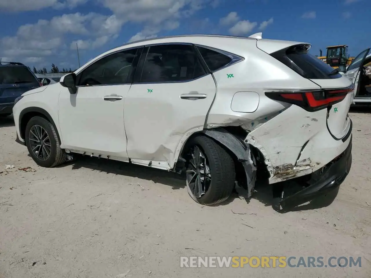 2 Фотография поврежденного автомобиля JTJGDCAZ7S2021918 LEXUS NX 250 PRE 2025