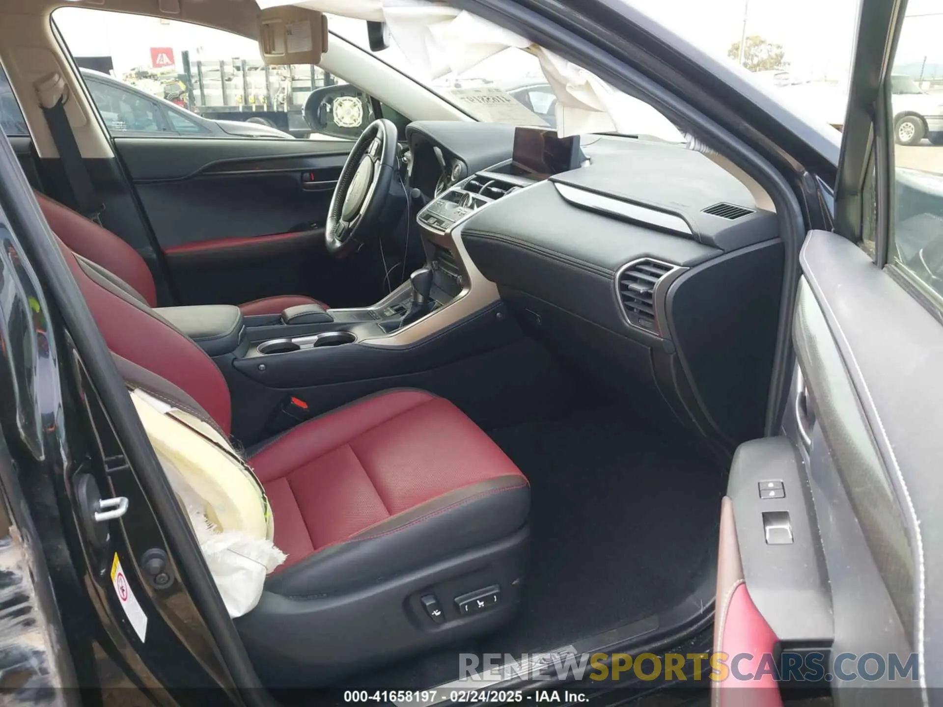 5 Фотография поврежденного автомобиля JTJYARBZ0K2152235 LEXUS NX 300 2019